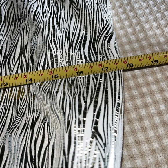 Carlos Falchi tote and handbag great from day to night set in excellent cond - Picture 2 of 12